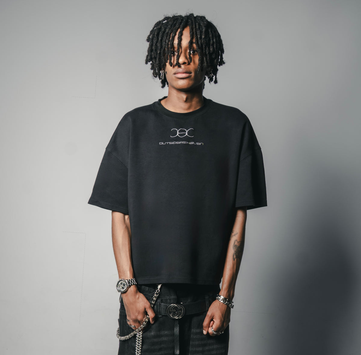 Void black tee